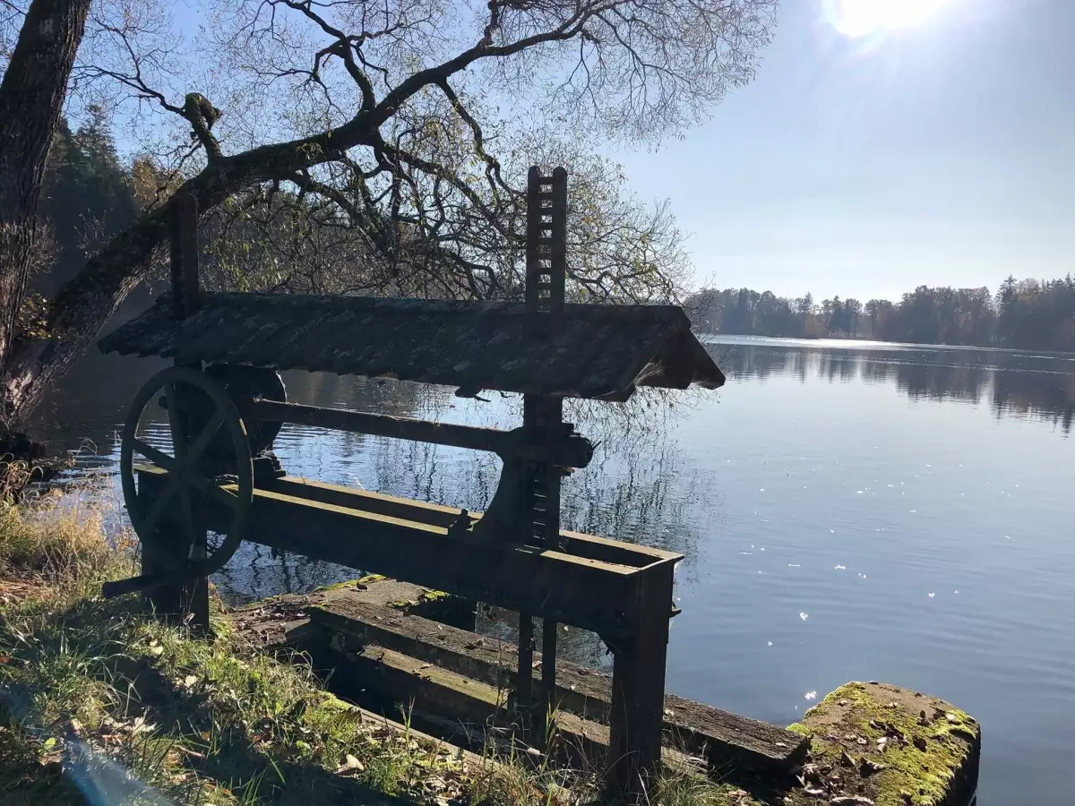 Okolo vodního mlýna